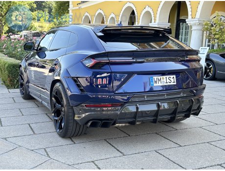 WM IS 1, Lamborghini Urus