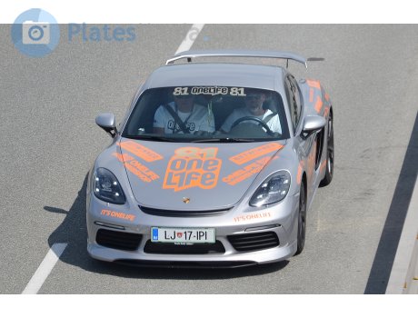 LJ 17-IPI, Porsche Cayman