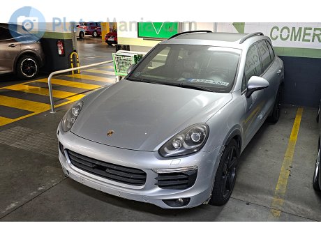 8326 KNH, Porsche Cayenne