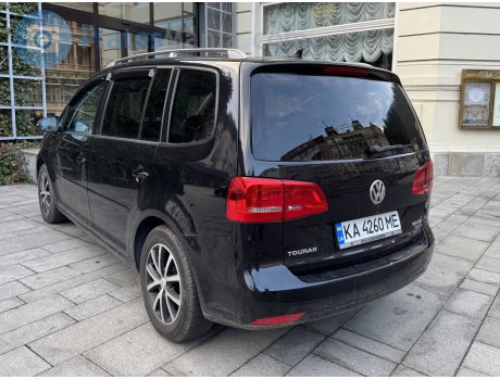 KA 4260 ME, Volkswagen Touran