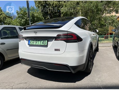 KR 9TY40, Tesla