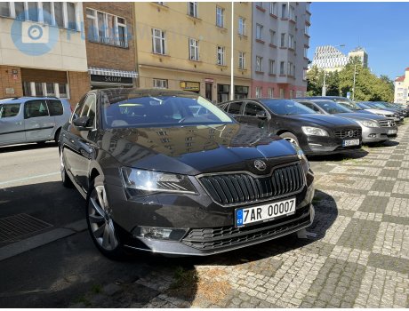 7AR 00007, Skoda Superb
