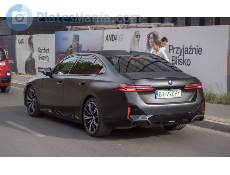 BI 220HY, BMW i5