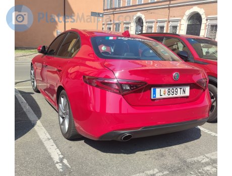 L 899 TN, Alfa Romeo Giulia