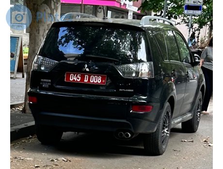 045 D 009, Mitsubishi Outlander
