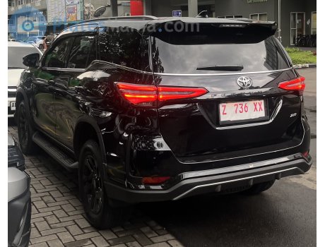 Z 736 XX, Toyota Fortuner