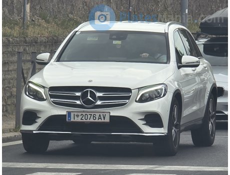 I 2076 AV, Mercedes-Benz GLC-Klasse