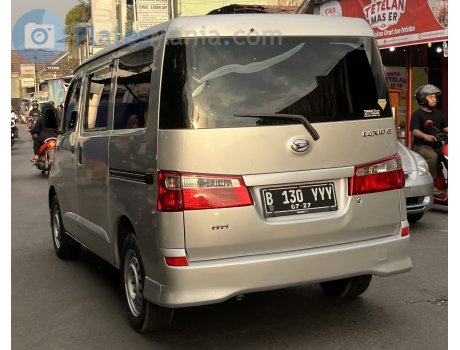 B 130 YYY, Daihatsu Luxio