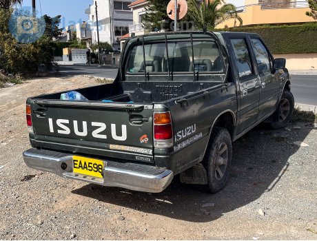 EAA 598, Isuzu KB