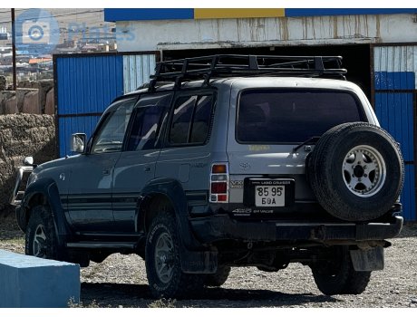 8595 БӨА, Toyota Land Cruiser
