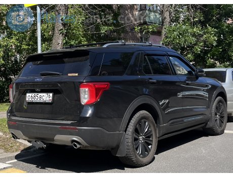 о685вс76, Ford Explorer