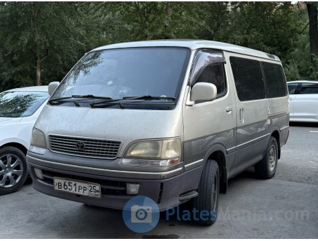 в651рр25, Toyota HiAce