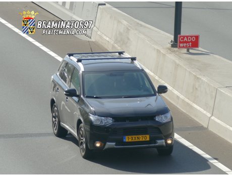 1-XXN-70, Mitsubishi Outlander