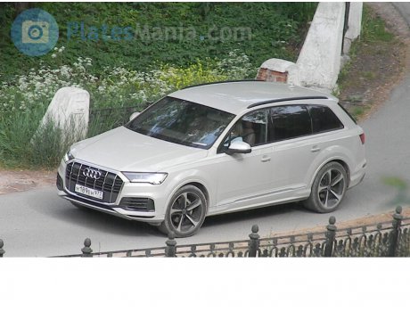 н189ен977, Audi Q7