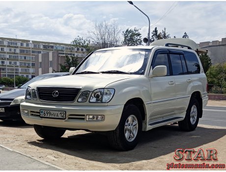 699 HVA 12, Lexus LX