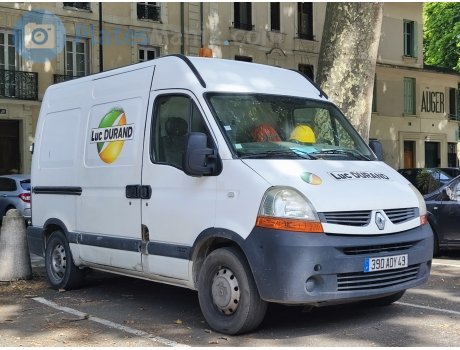 390 ADY 49, Renault Master