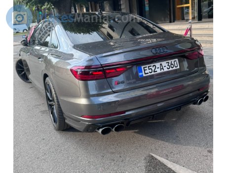 E52-A-360, Audi S8