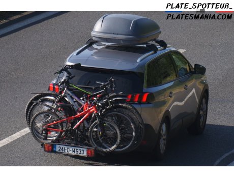 241-D-14933, Peugeot 5008