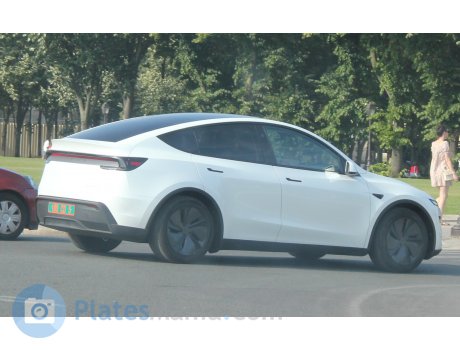 189 CD 5, Tesla Model Y
