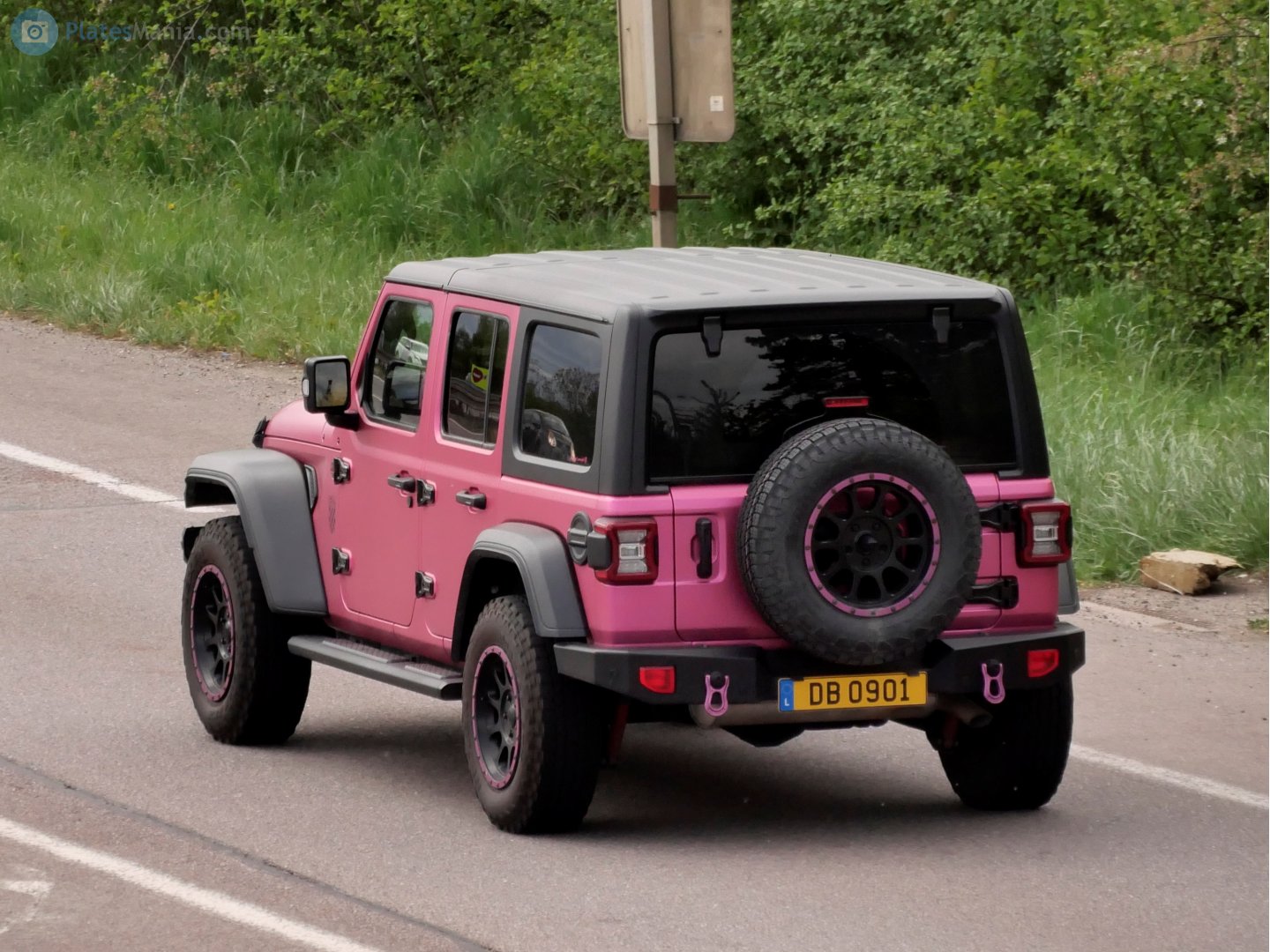 DB 0901, Jeep Wrangler 4th gen 5-door SUV (JL), 2018–