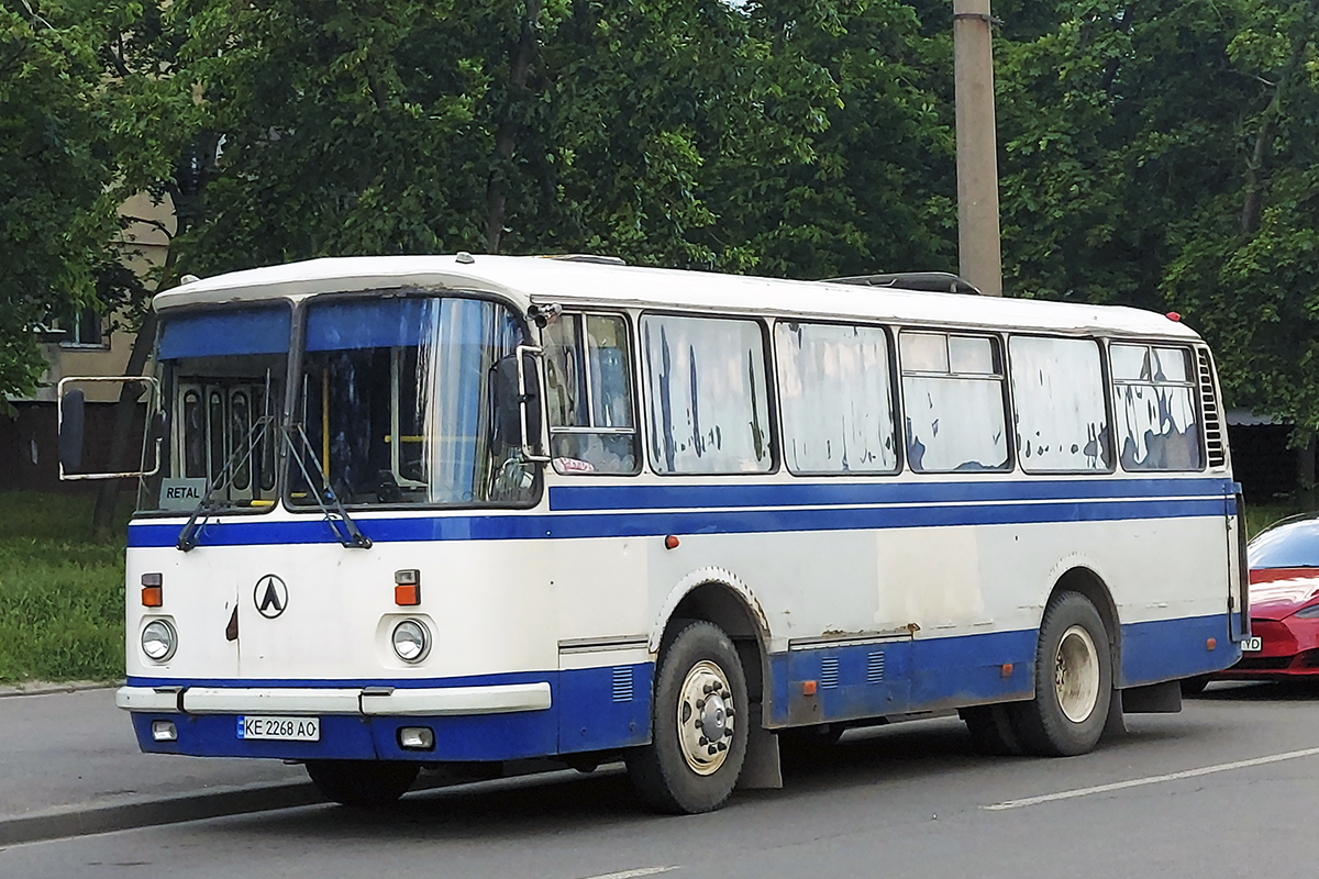 KE 2268 AO, LAZ 695 695Н, 1976–2010
