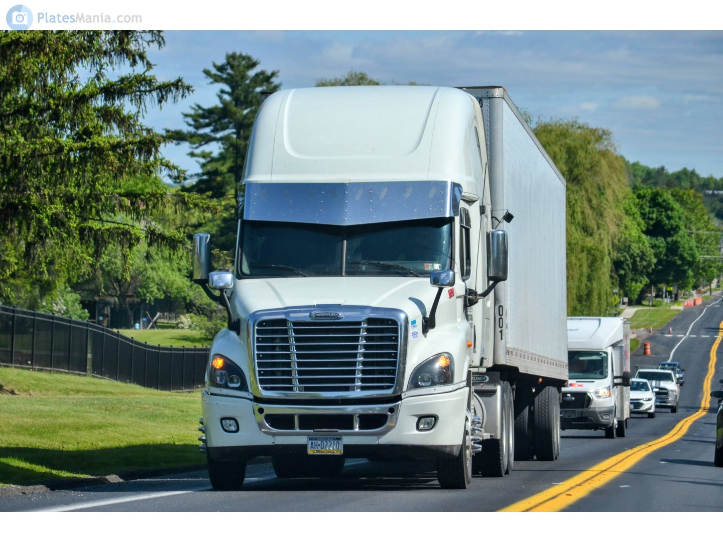 AH-02210, Freightliner Cascadia 1st gen, 2007–2017