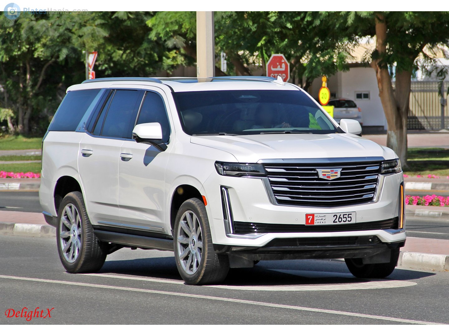7 2655, Cadillac Escalade 