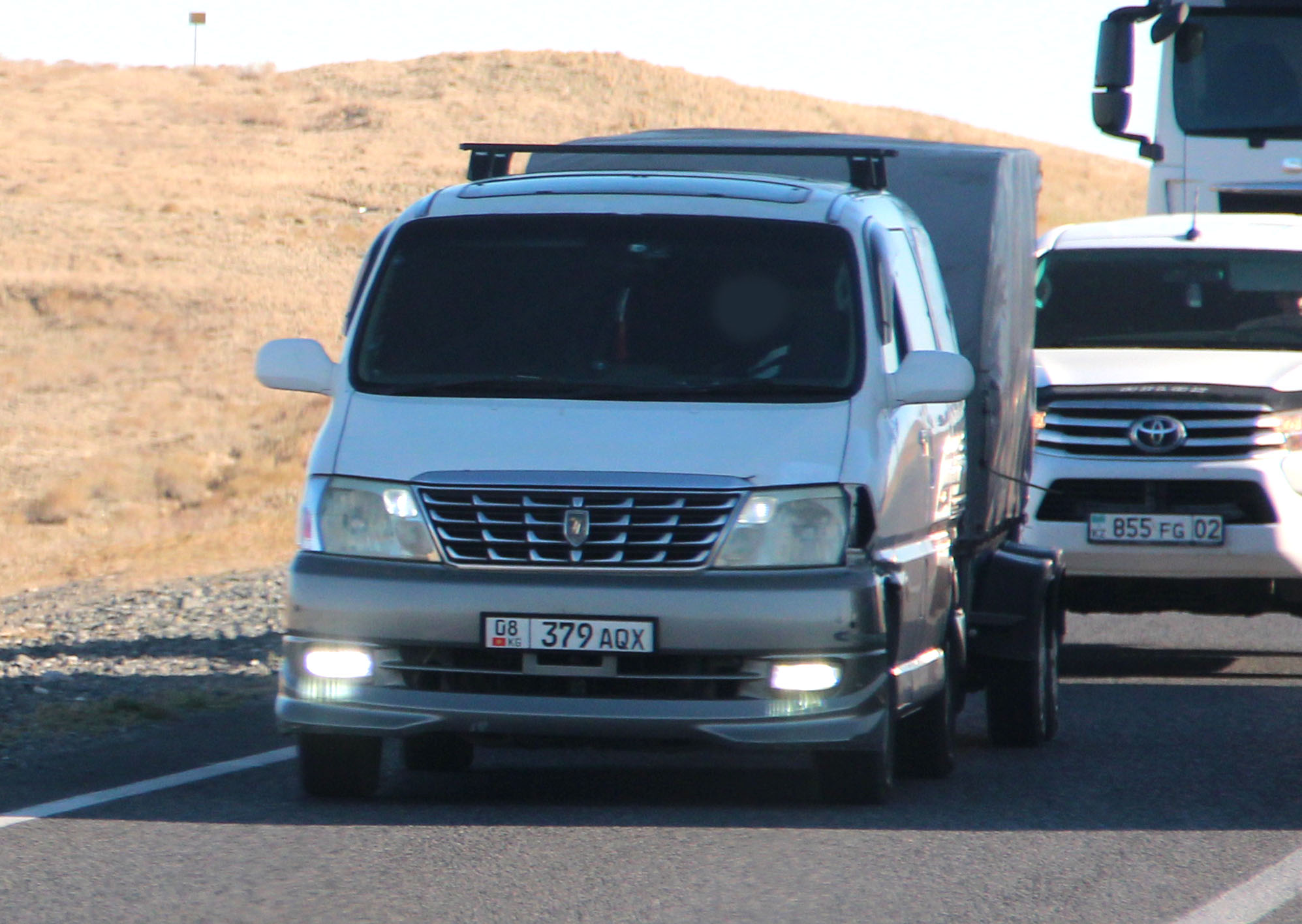 08 379 AQX, Toyota HiAce 
