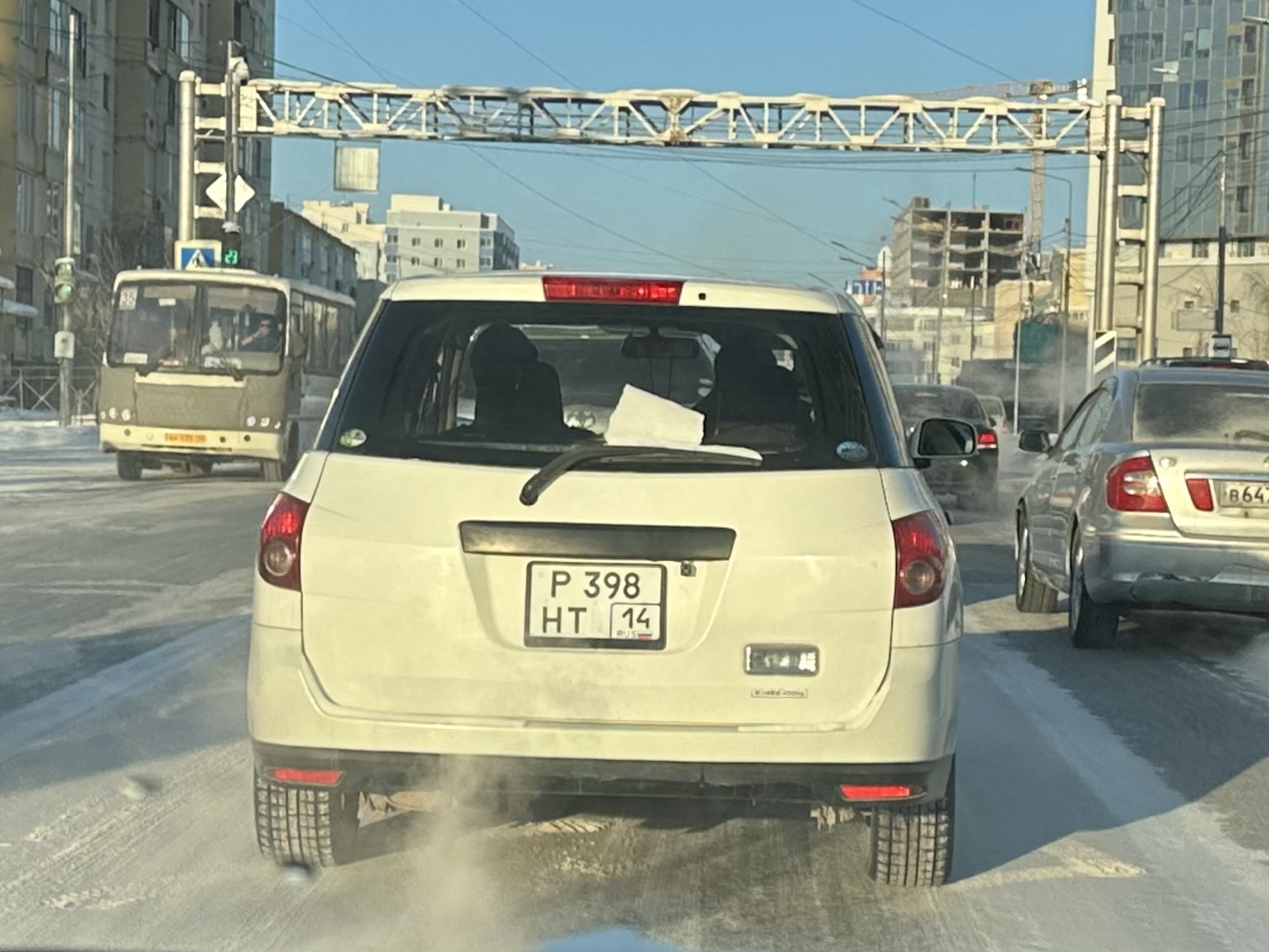 р 398 нт 14, Nissan AD 