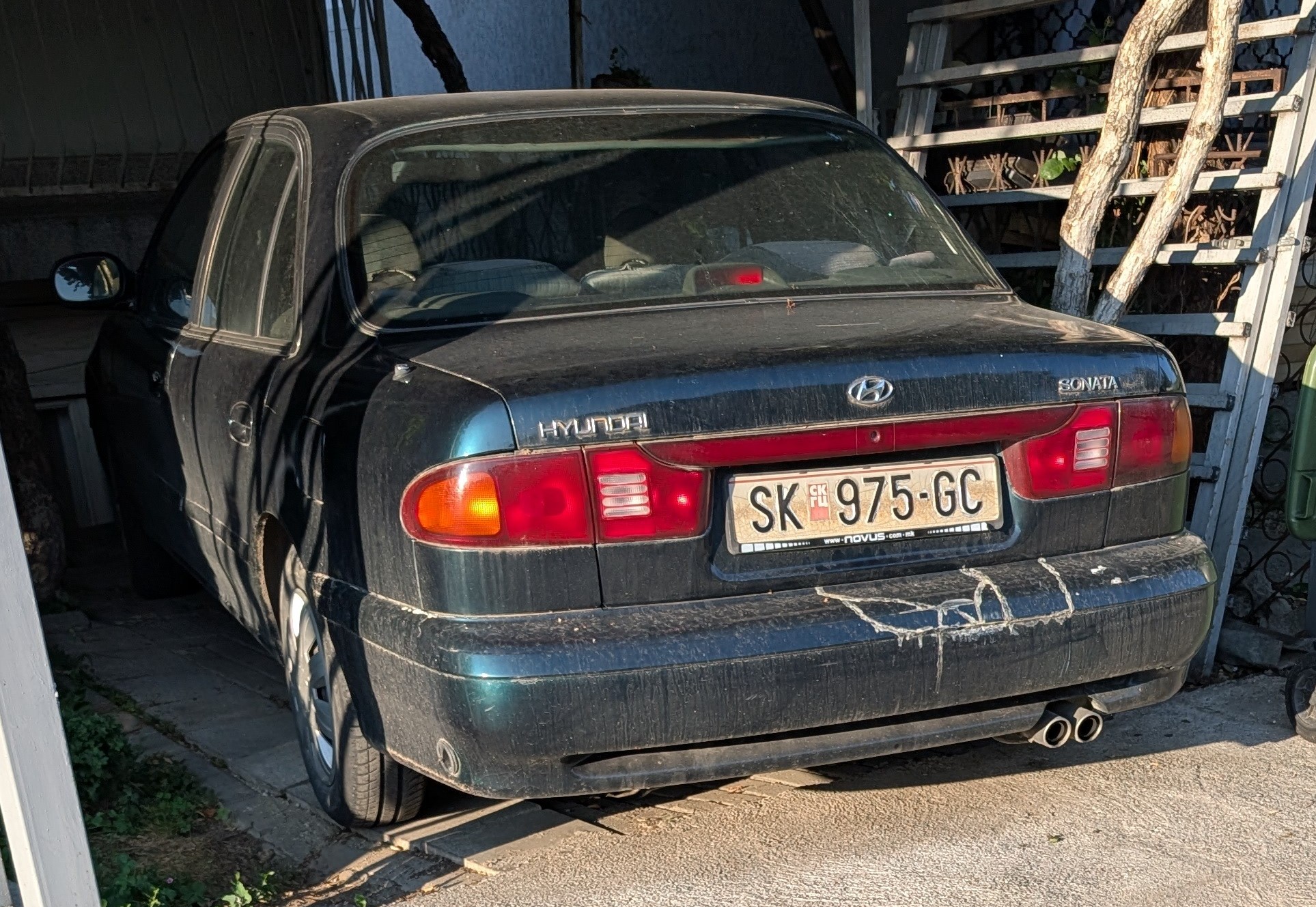 SK 975-GC, Hyundai Sonata 3rd gen (Y3), 1993–1996
