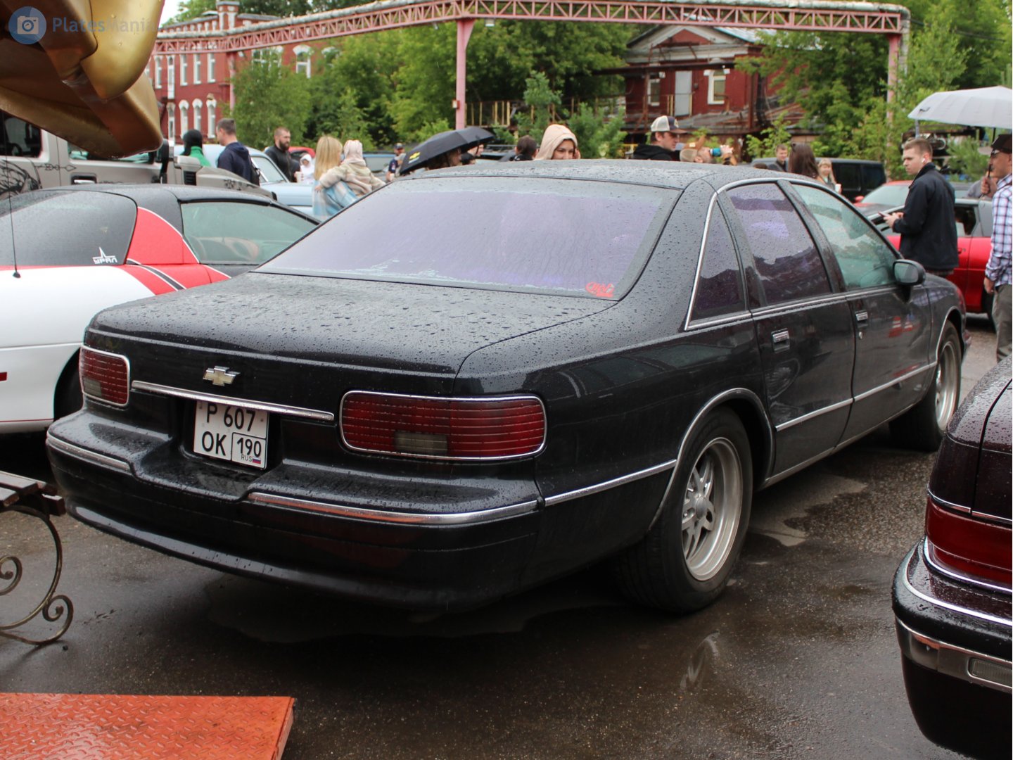 р 607 ок 190, Chevrolet Caprice 