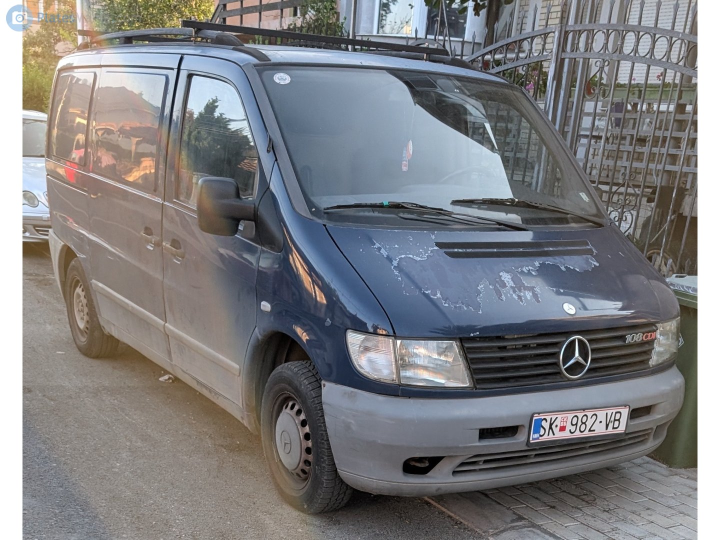 SK 982-VB, Mercedes-Benz Vito 1st gen (W638), 1996–2003