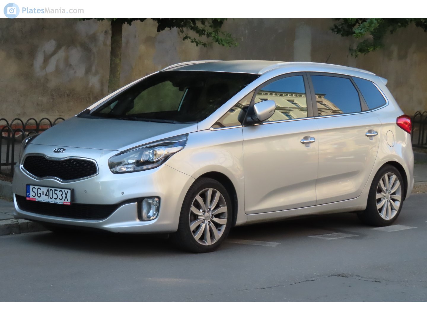 SG 4053X, Kia Carens 