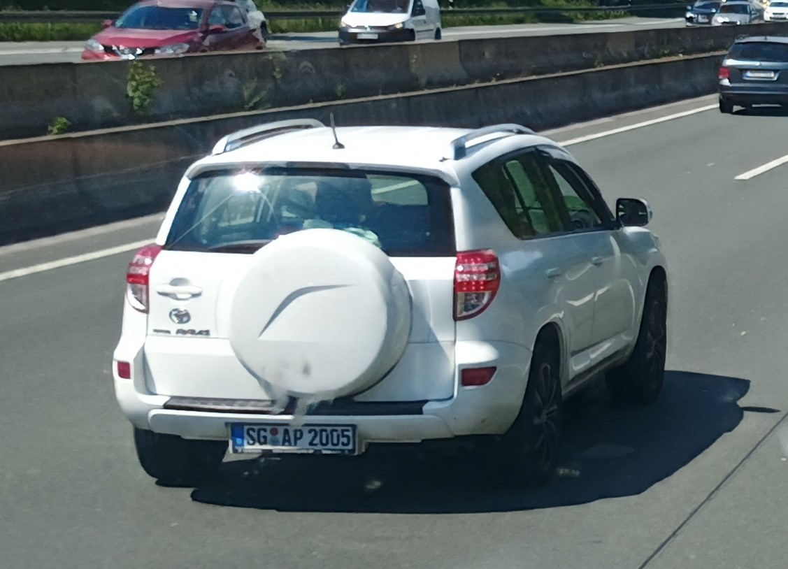 SG AP 2005, Toyota RAV4 