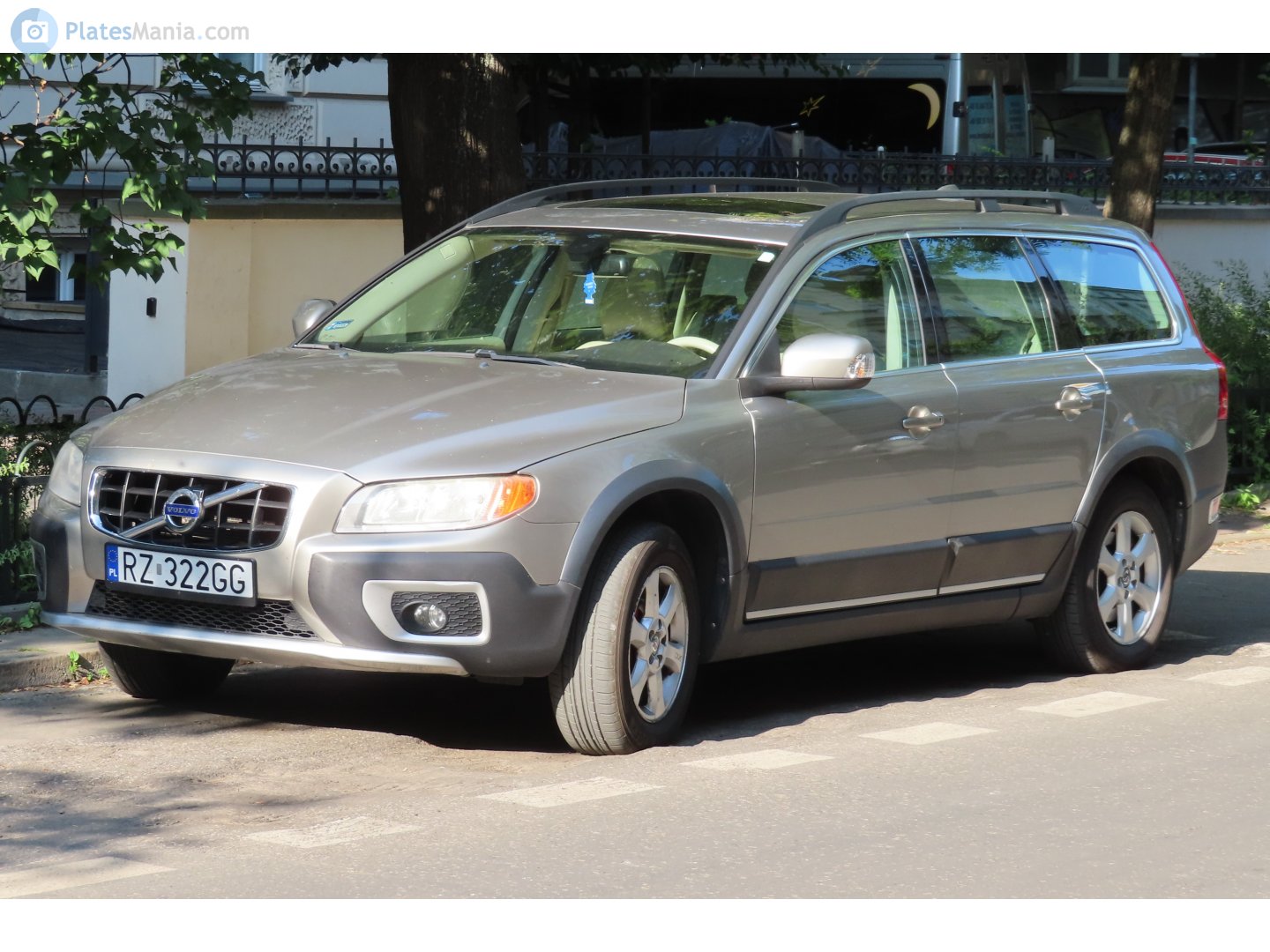 RZ 322GG, Volvo XC70 