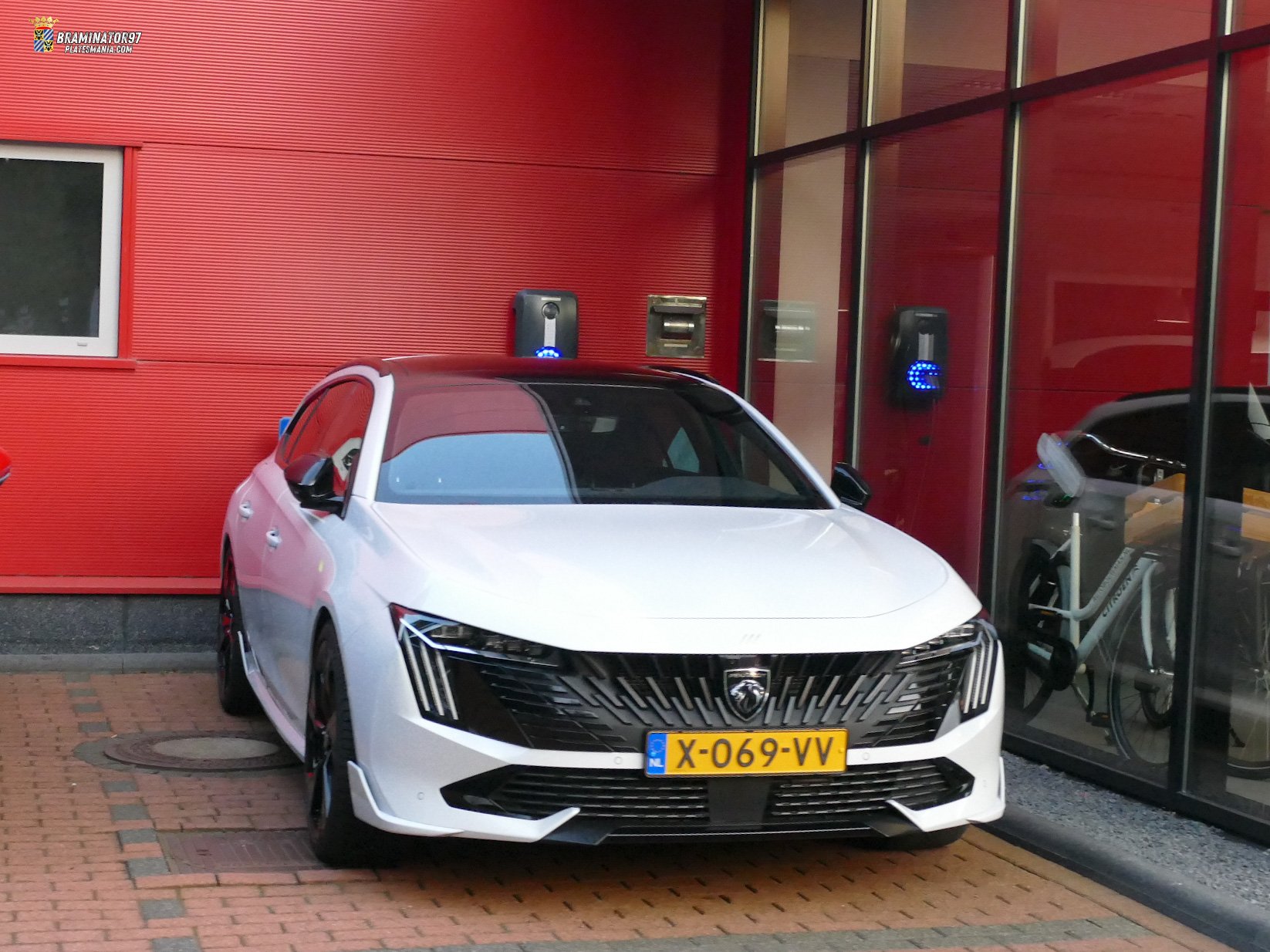 X-069-VV, Peugeot 508 2nd gen SW Wagon (R82), facelift, 2023–