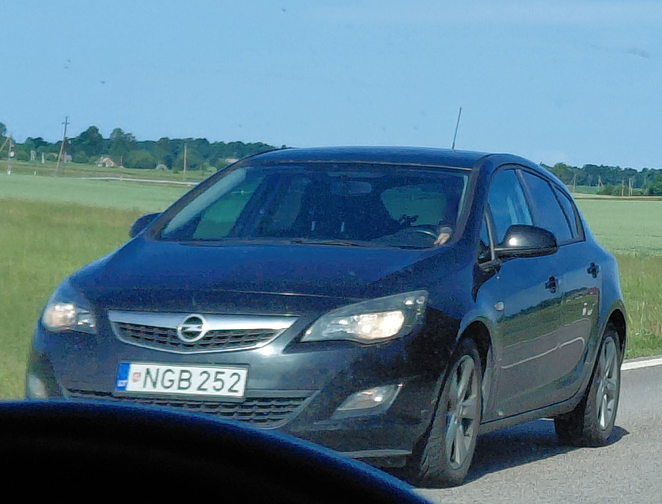 NGB 252, Opel Astra 4th gen Hatch (J; P10), 2009–2015
