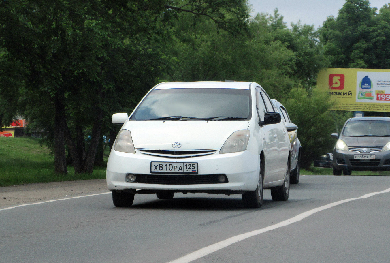 х 810 ра 125, Toyota Prius 2nd gen (NHW20), 2004–2011