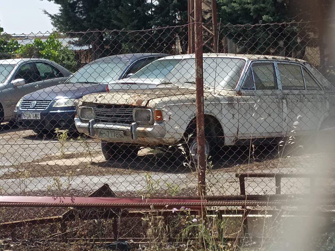 M-717884, Ford Taunus 