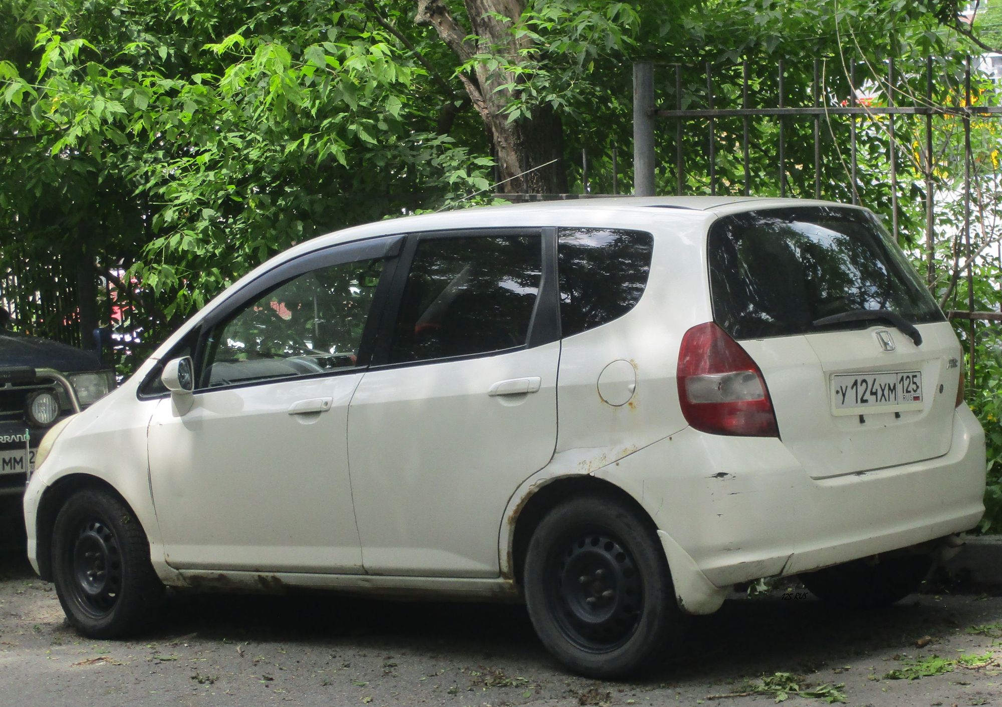 у 124 хм 125, Honda Fit 1st gen Hatch (GD), 2001­–2008