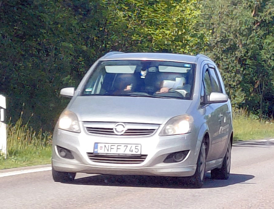 NFF 745, Opel Zafira 2nd gen (Family) (B; A05), 2005–2014