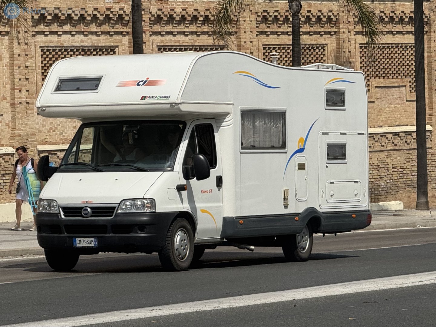 CM 793 AM, Caravans International Riviera 