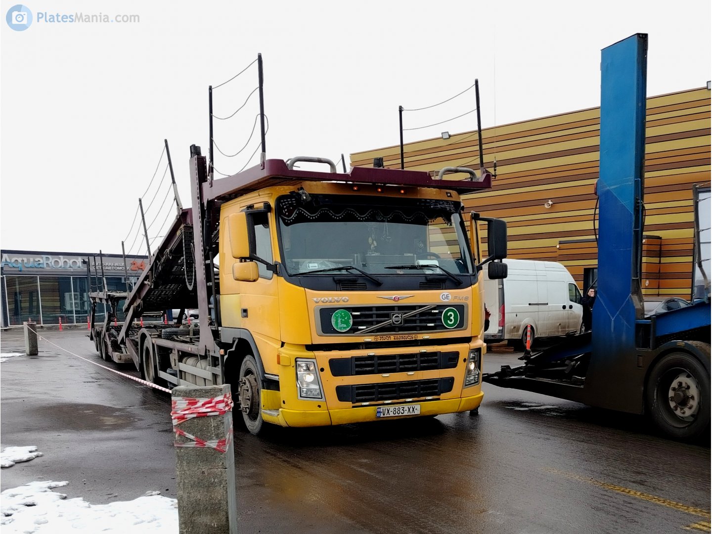 VX-883-XX, Volvo FM 