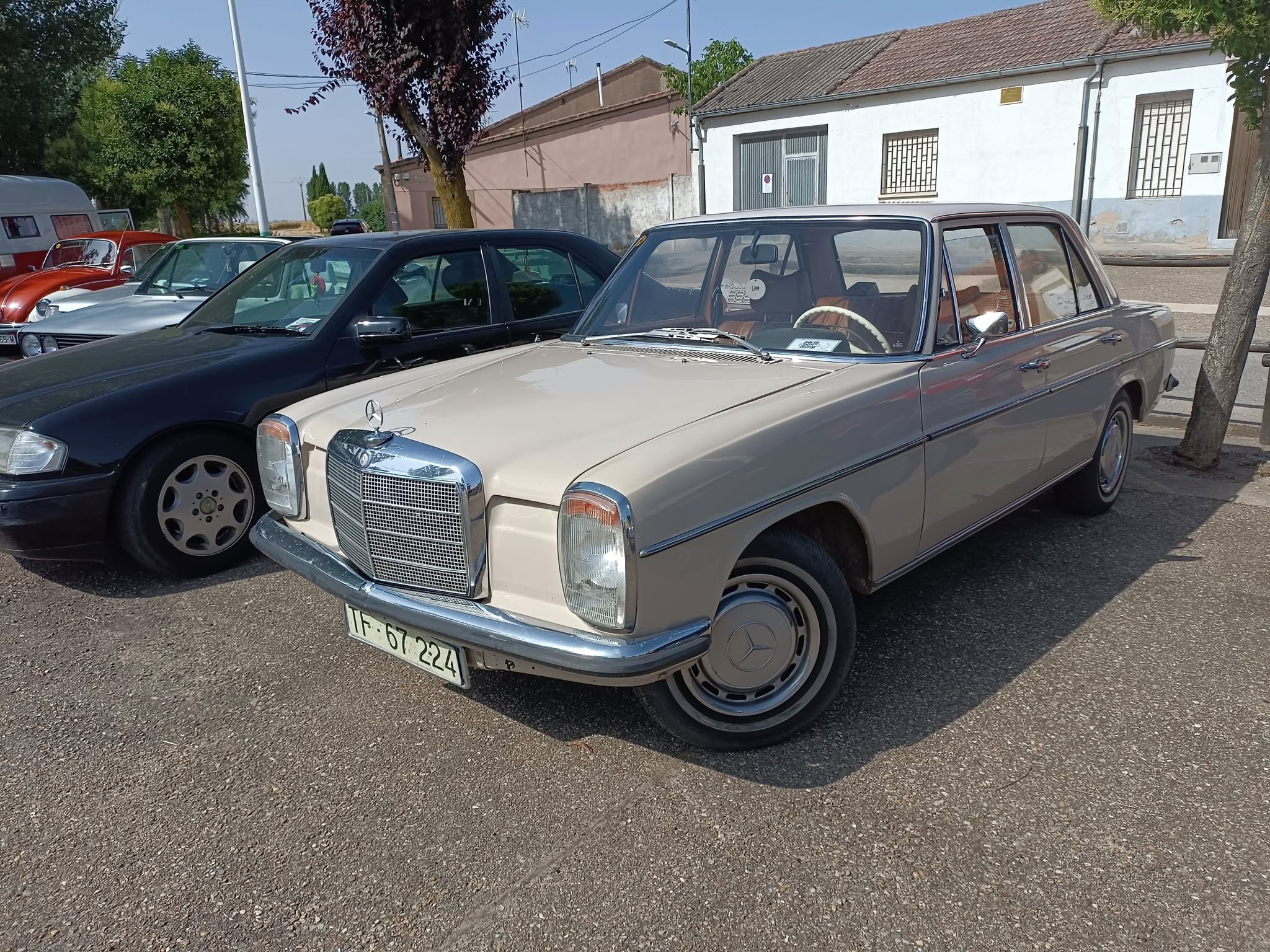 TF-67224, Mercedes-Benz E-Klasse 200–280 Sedan (W114/W115), 1967­–1976