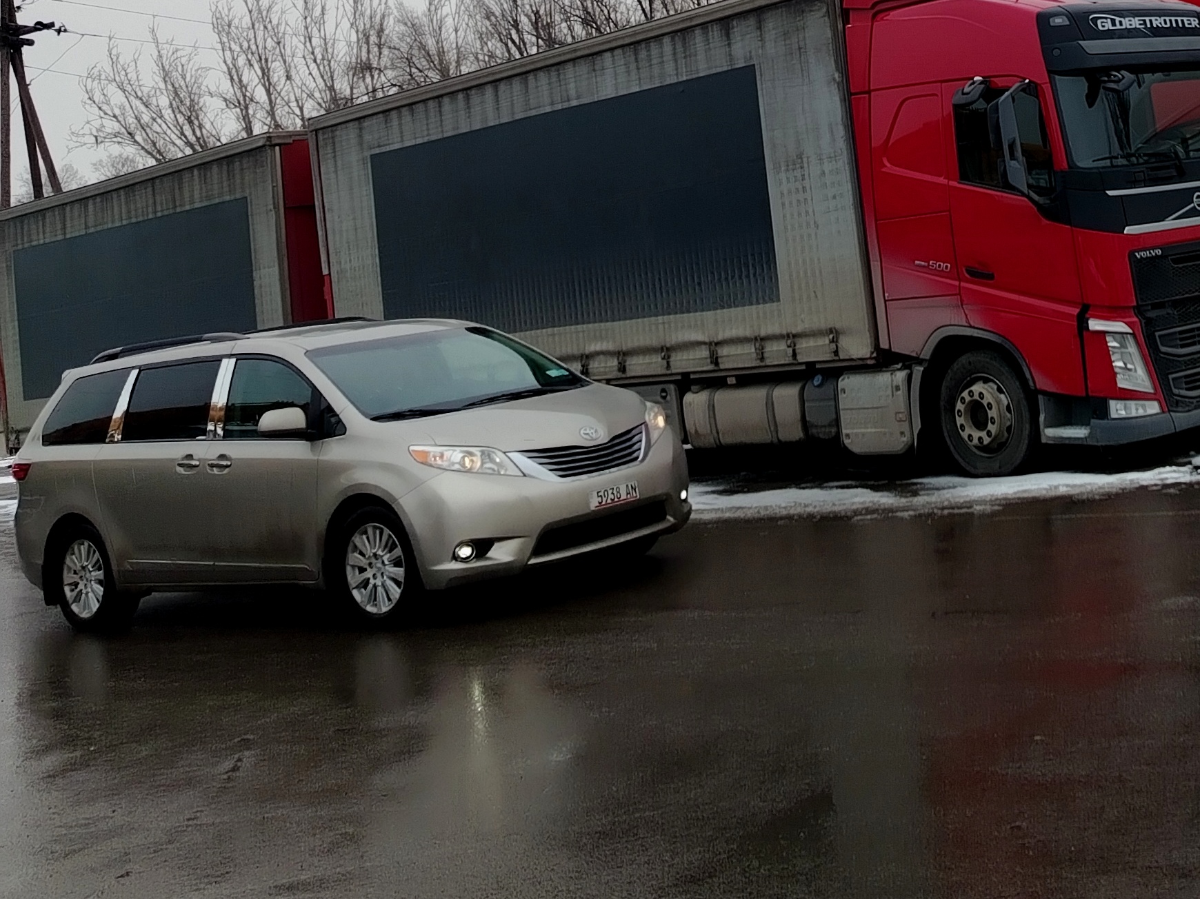 5938 AN, Toyota Sienna 3rd gen (XL30), 2010–2020
