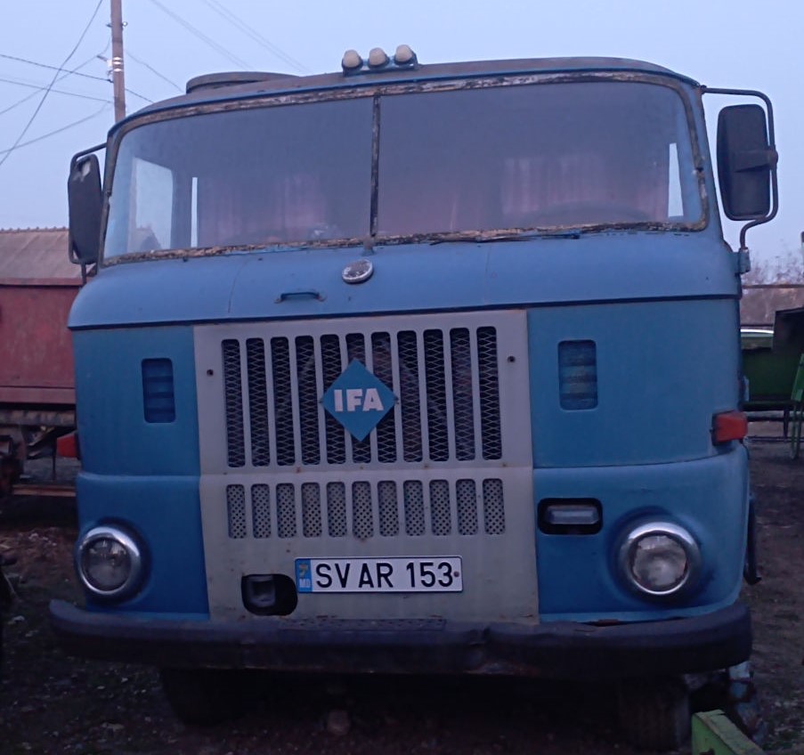 SV AR 153, IFA W50L 