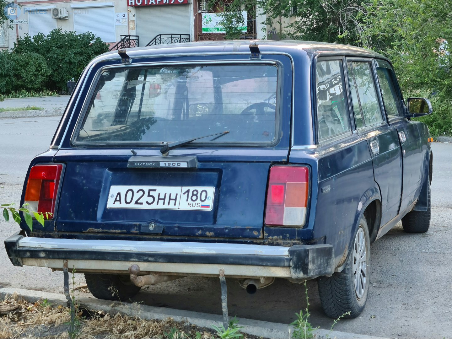 а 025 нн 180, Lada (VAZ) 2104 Жигули (Nova / Riva / 1300 / 1500), 1984–2012