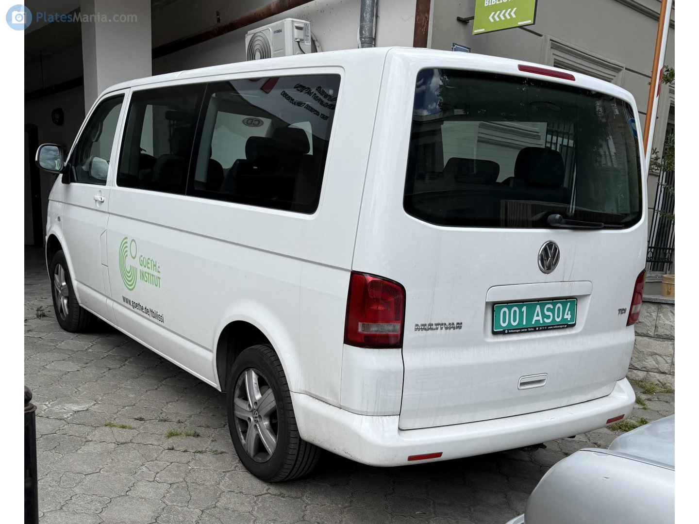 001 AS 04, Volkswagen Multivan T5 (7H/7E), facelift, 2009–2015
