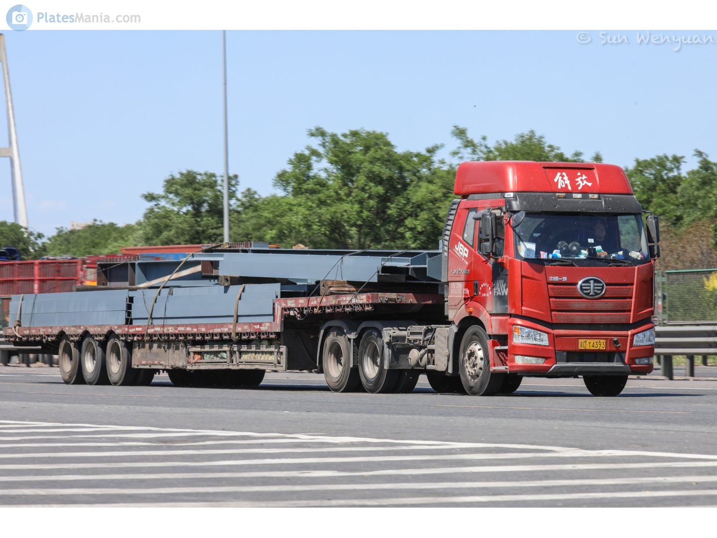 冀D·Y4393, FAW J6 
