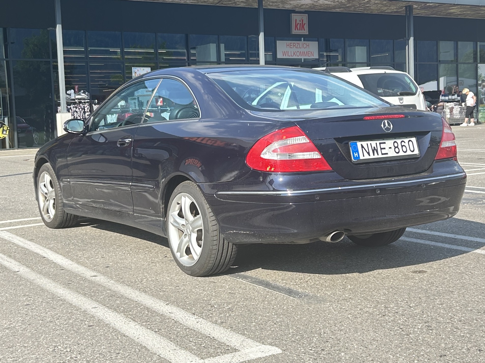 NWE-860, Mercedes-Benz CLK-Klasse 2nd gen Сoupé (C209), 2002–2009
